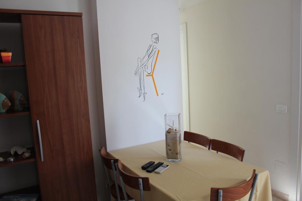 Blumen Bad Beach Apartment Metaponto Room photo