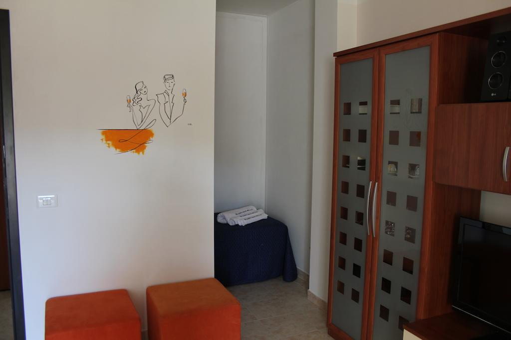 Blumen Bad Beach Apartment Metaponto Room photo